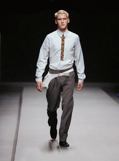 Look 15